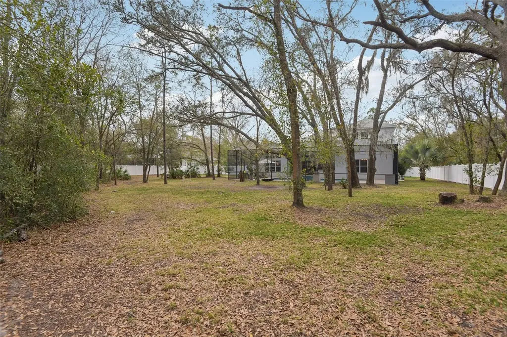 2304 Clement Road Lutz FL 33549
