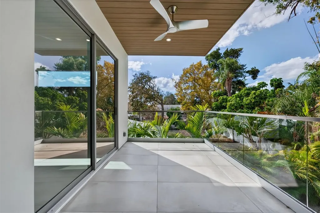 1671 Arlington Street Sarasota FL 34239