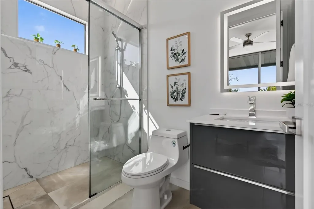 1671 Arlington Street Sarasota FL 34239
