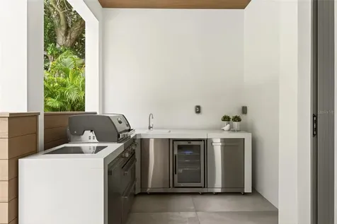 1671 Arlington Street Sarasota FL 34239