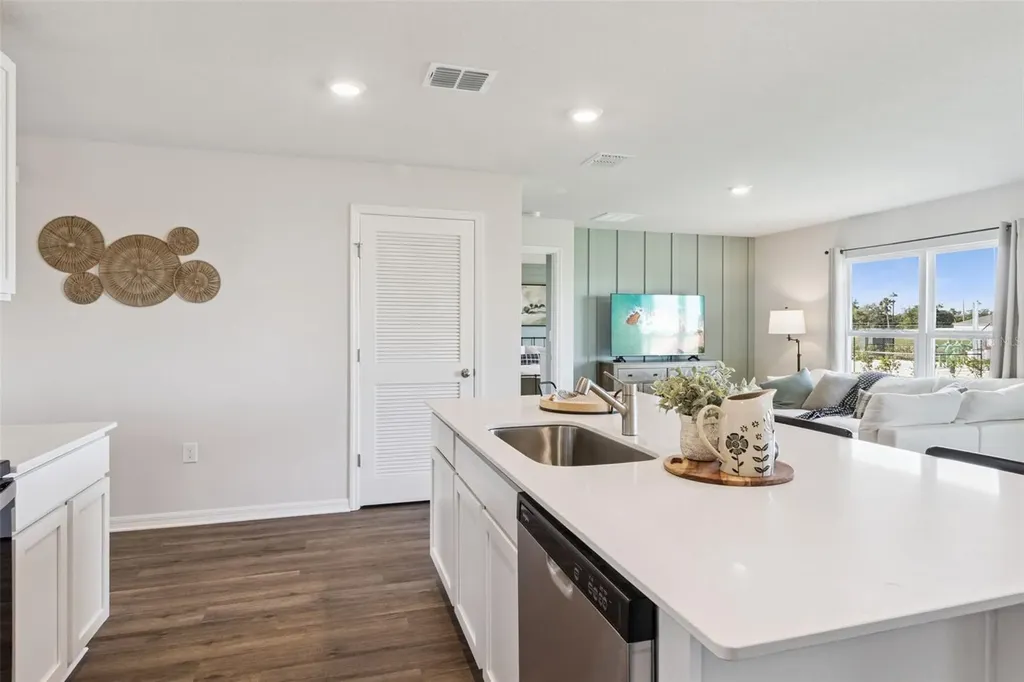 1064 Bear Hammock Drive Umatilla FL 32784