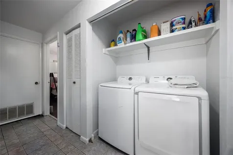 2635 SW 35th Place Gainesville FL 32608