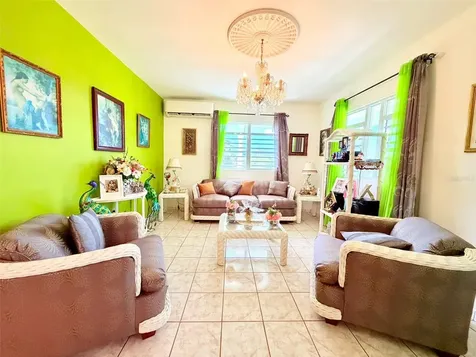 150 Santa Catalina Coamo PR 00769