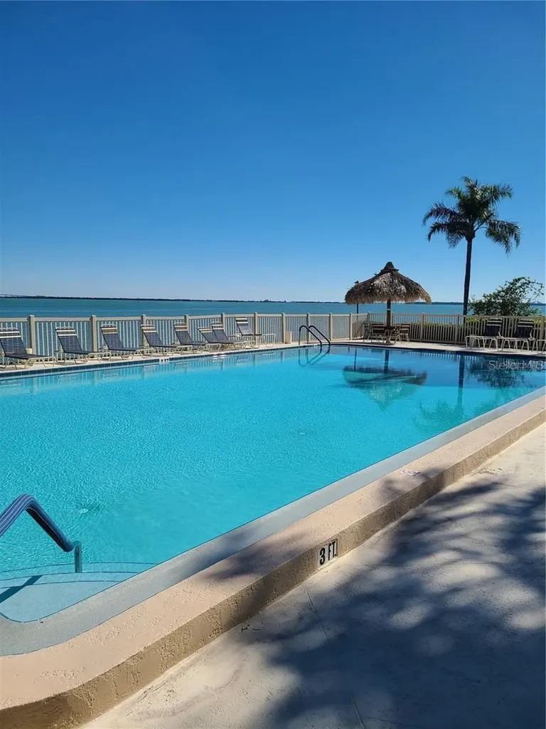 113 1st Street E Tierra Verde FL 33715