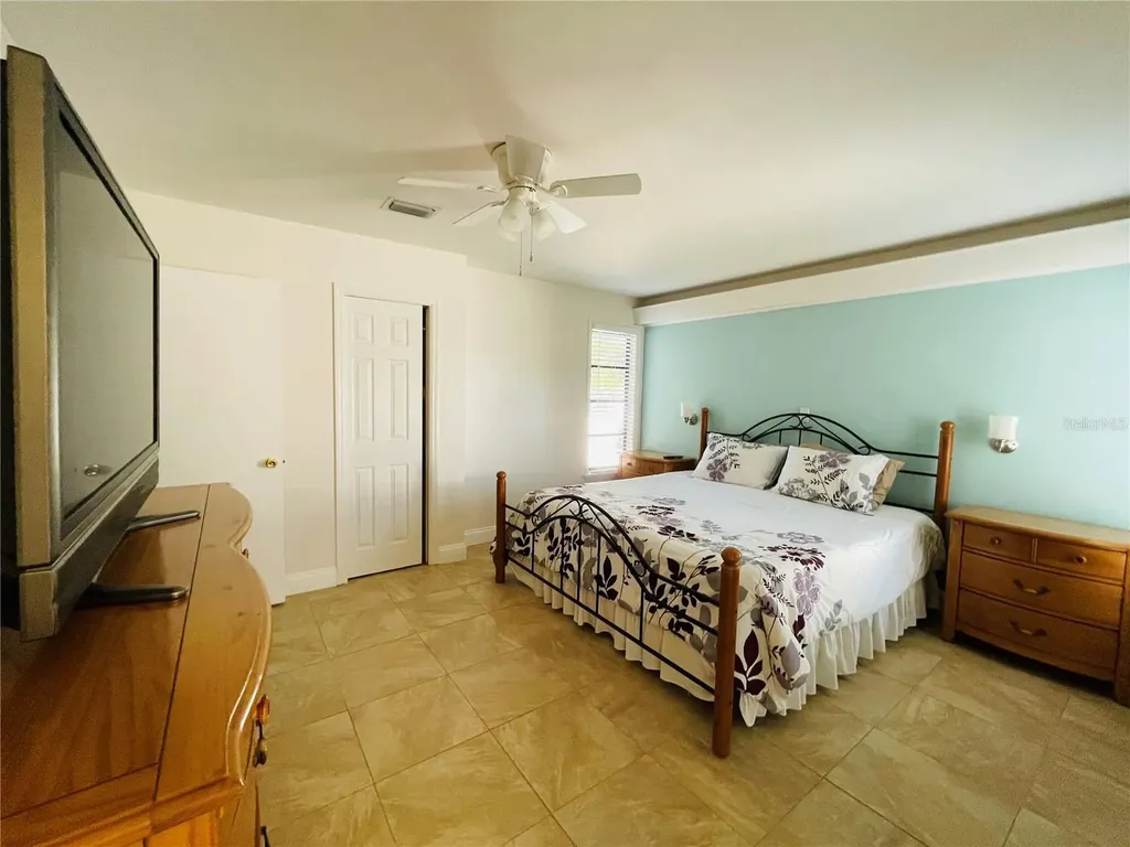 18310 Burkholder Circle Port Charlotte FL 33948