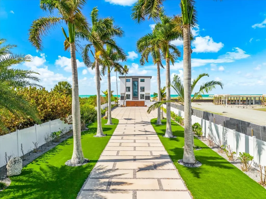 811 N Shore Drive Anna Maria FL 34216