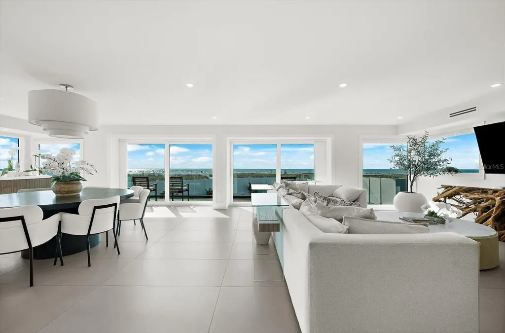 811 N Shore Drive Anna Maria FL 34216