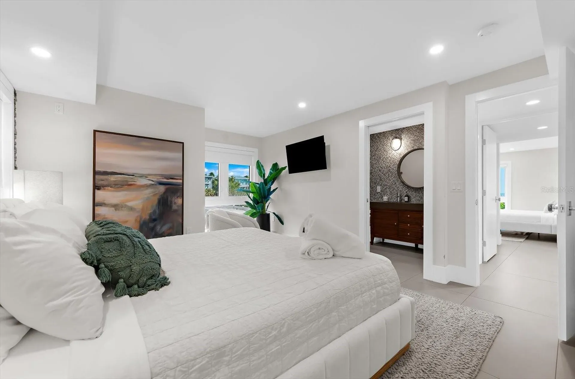 811 N Shore Drive Anna Maria FL 34216