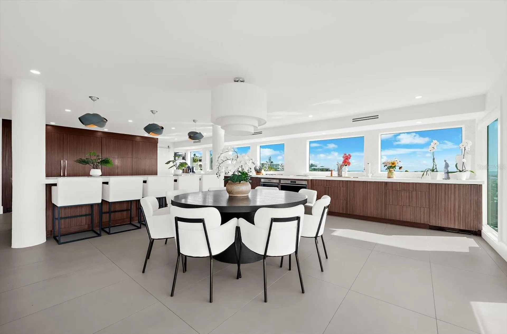 811 N Shore Drive Anna Maria FL 34216