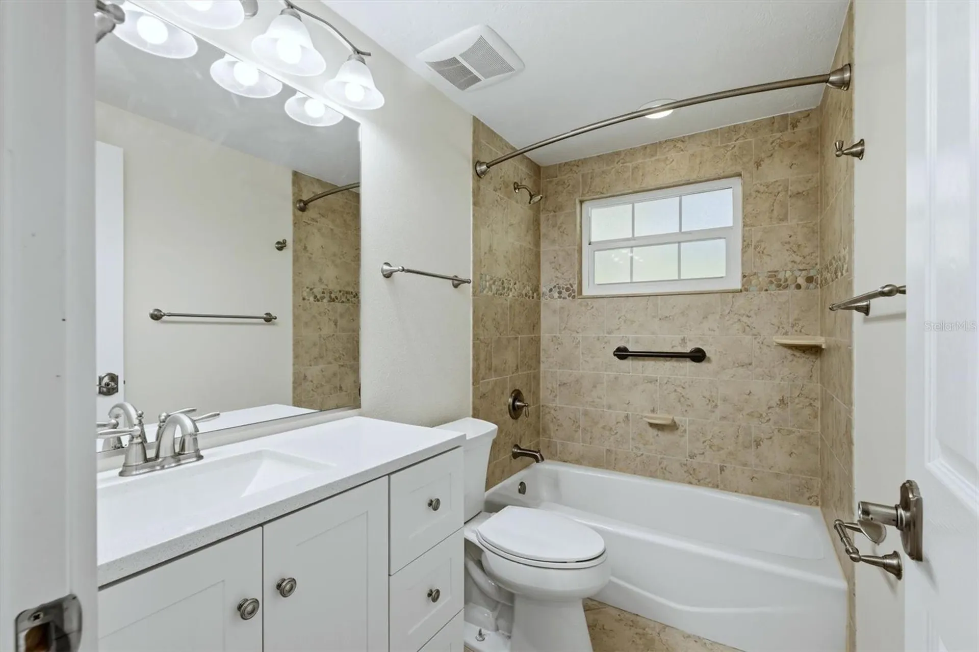 5803 De Palmas Avenue Holmes Beach FL 34217