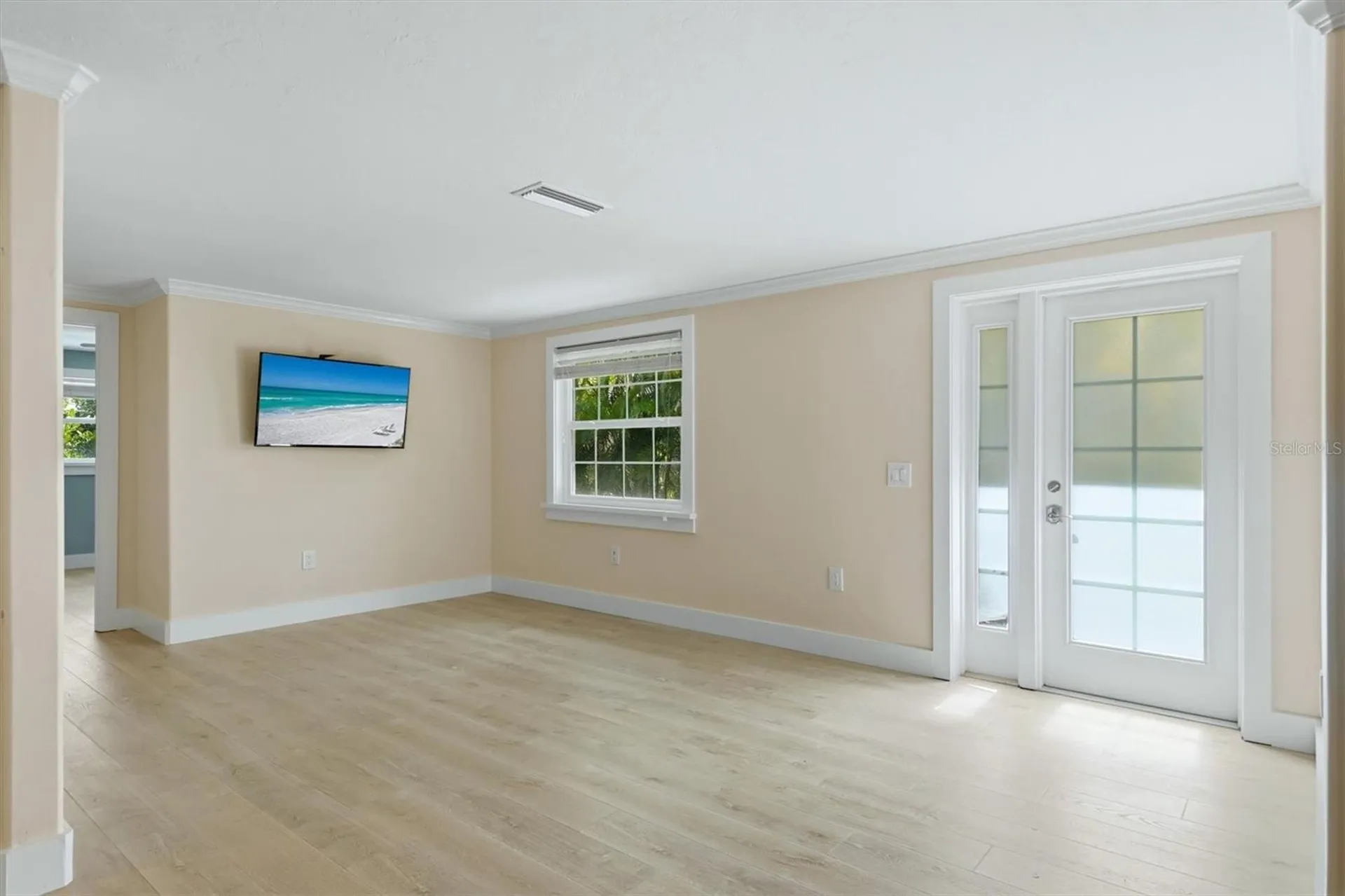 5803 De Palmas Avenue Holmes Beach FL 34217