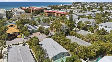 5803 De Palmas Avenue Holmes Beach FL 34217