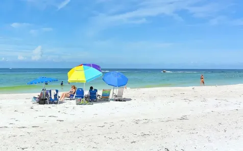 5803 De Palmas Avenue Holmes Beach FL 34217