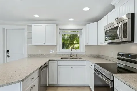 5803 De Palmas Avenue Holmes Beach FL 34217
