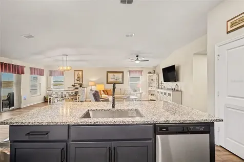 2449 Begonia Street Mascotte FL 34753