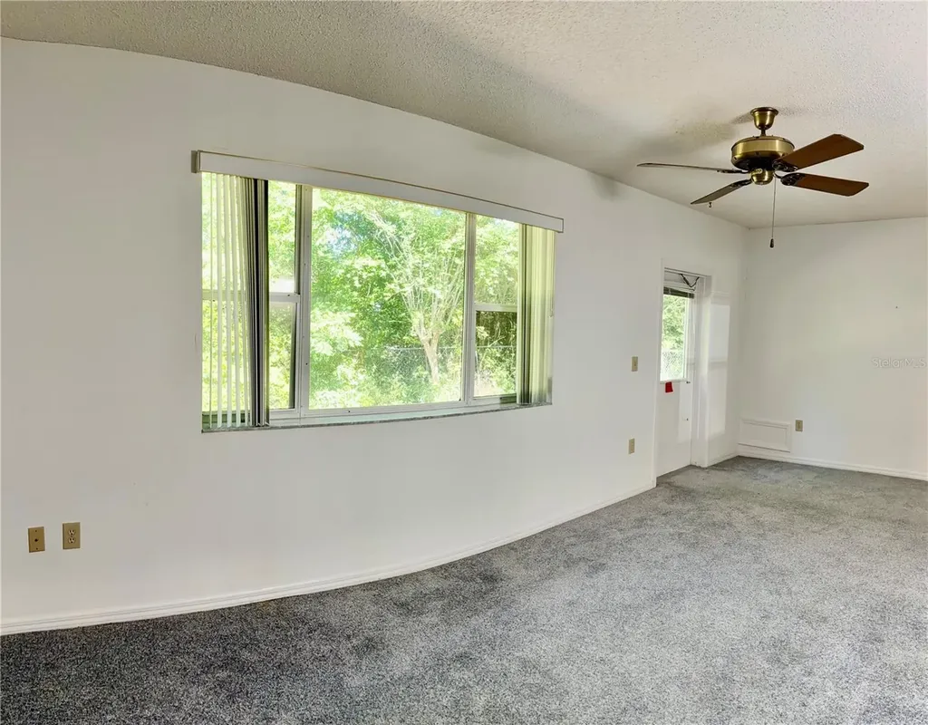 1638 Lamplighter Way Orlando FL 32818