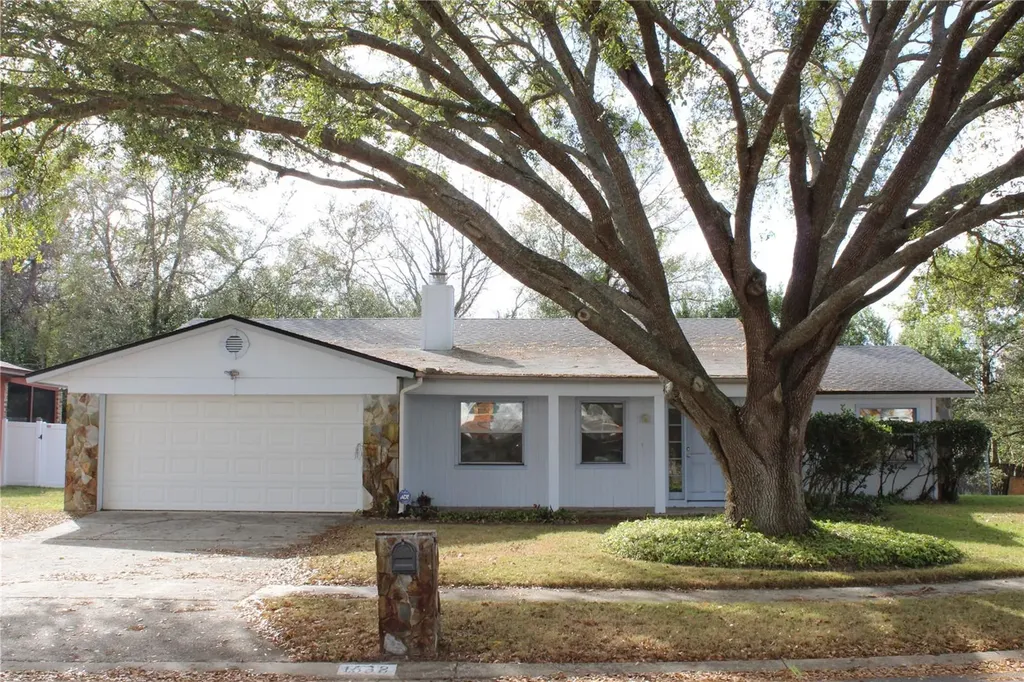 1638 Lamplighter Way Orlando FL 32818