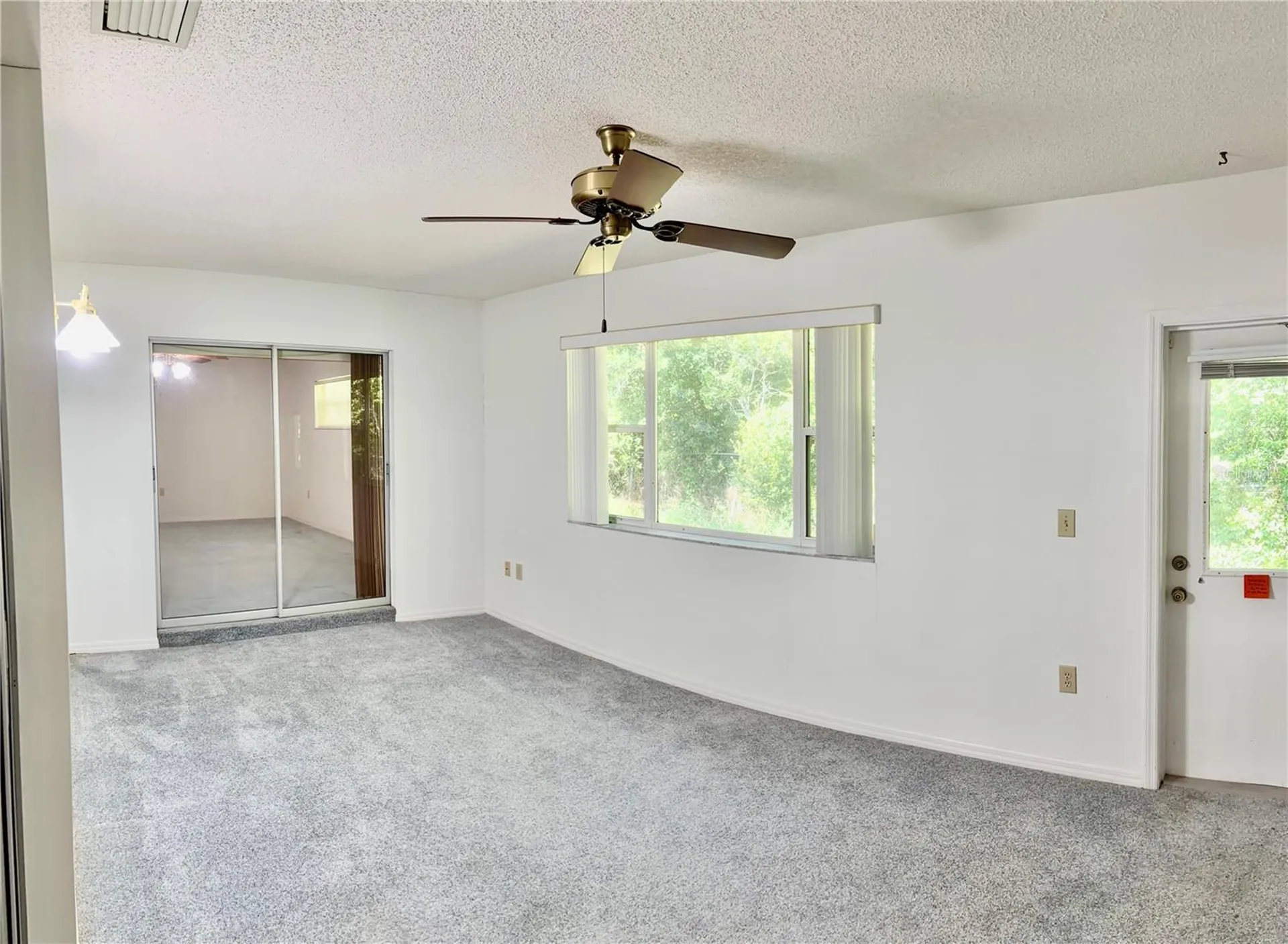 1638 Lamplighter Way Orlando FL 32818