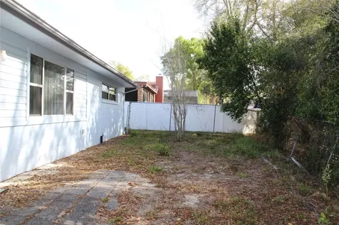 1638 Lamplighter Way Orlando FL 32818