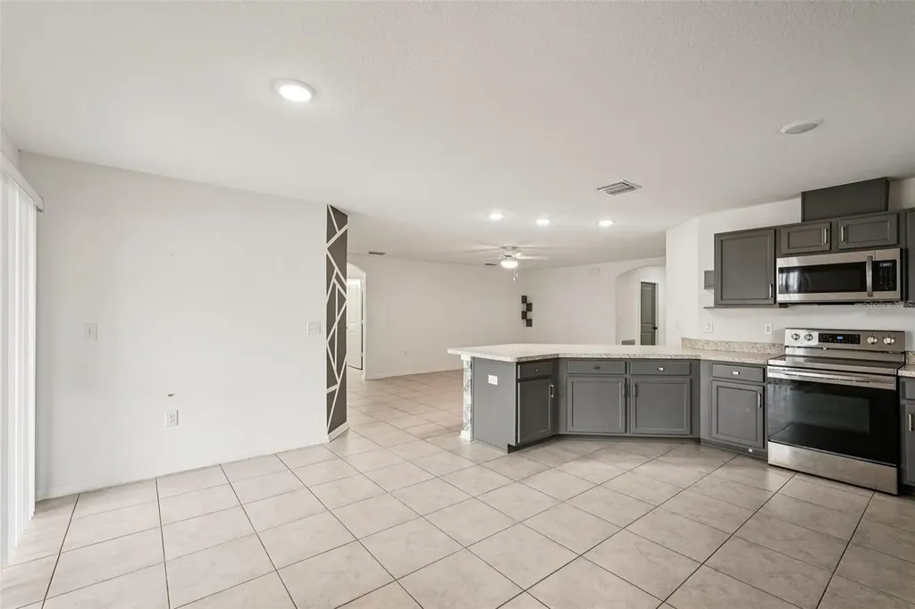 1551 Blue Bayou Circle Ruskin FL 33570