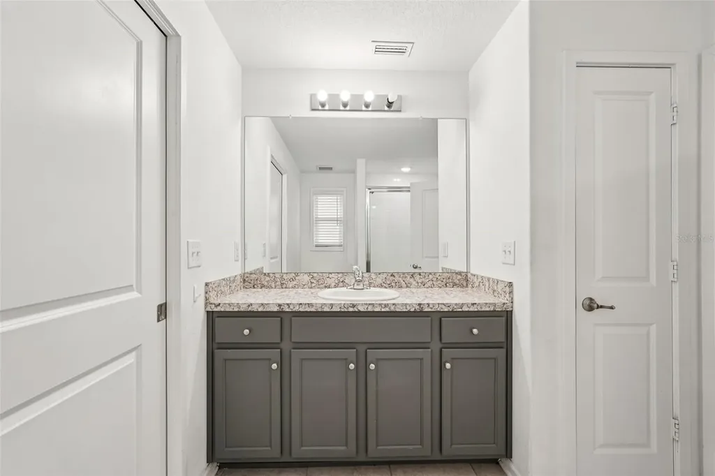 1551 Blue Bayou Circle Ruskin FL 33570