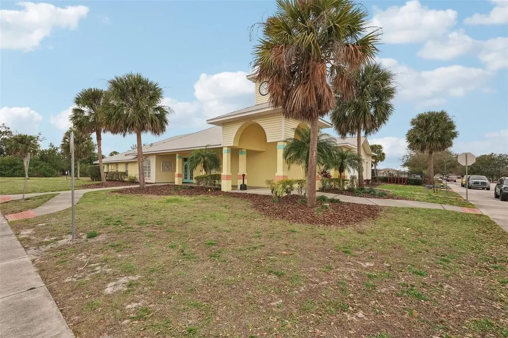 1551 Blue Bayou Circle Ruskin FL 33570