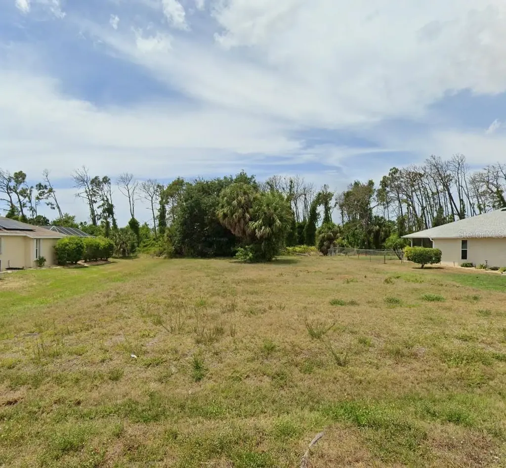 204 Fairway Road Rotonda West FL 33947