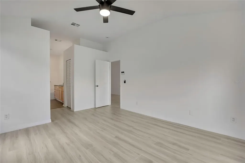 545 Lake Cypress Circle Oldsmar FL 34677