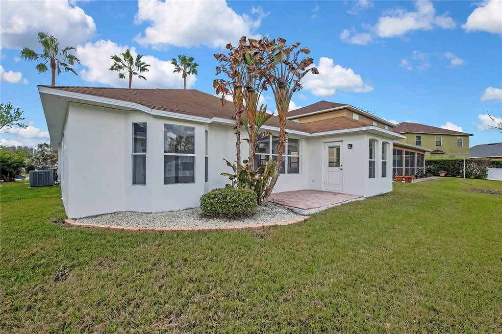 545 Lake Cypress Circle Oldsmar FL 34677