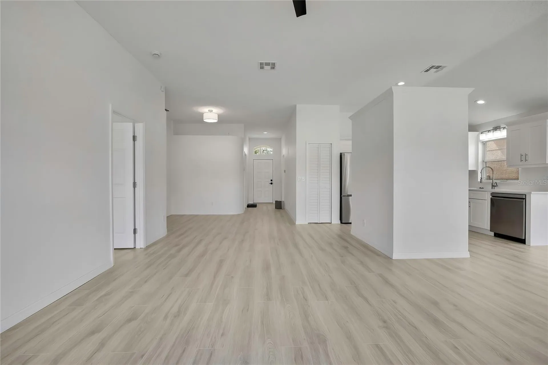 545 Lake Cypress Circle Oldsmar FL 34677