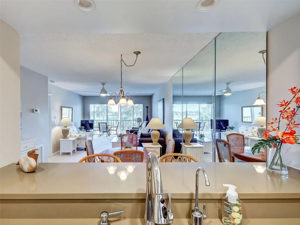 408 Cerromar Circle S Venice FL 34293