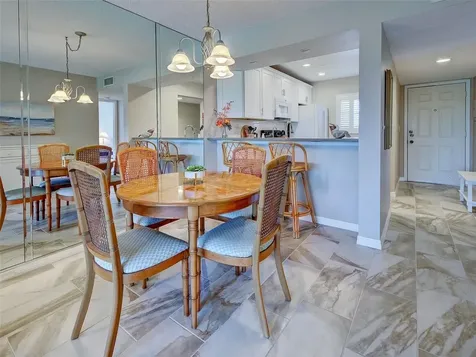 408 Cerromar Circle S Venice FL 34293