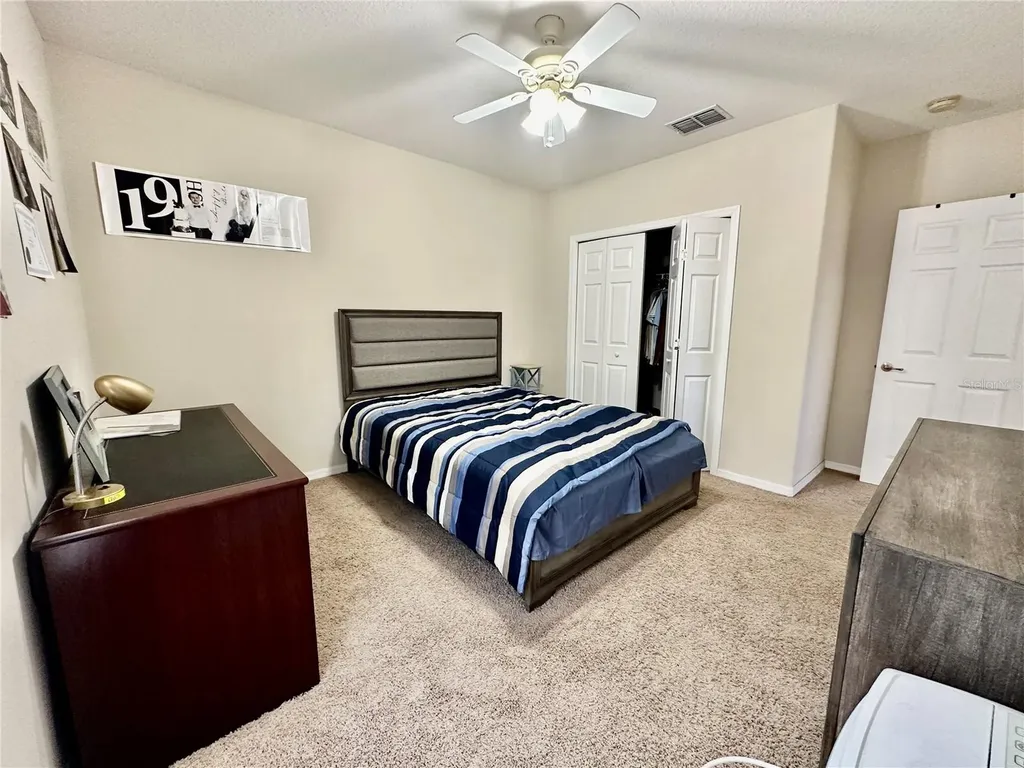 1947 Fairway Loop Kissimmee FL 34746