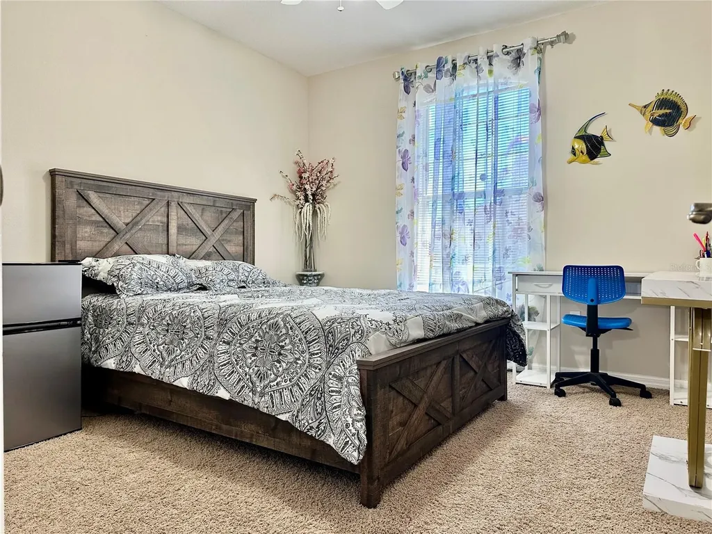 1947 Fairway Loop Kissimmee FL 34746
