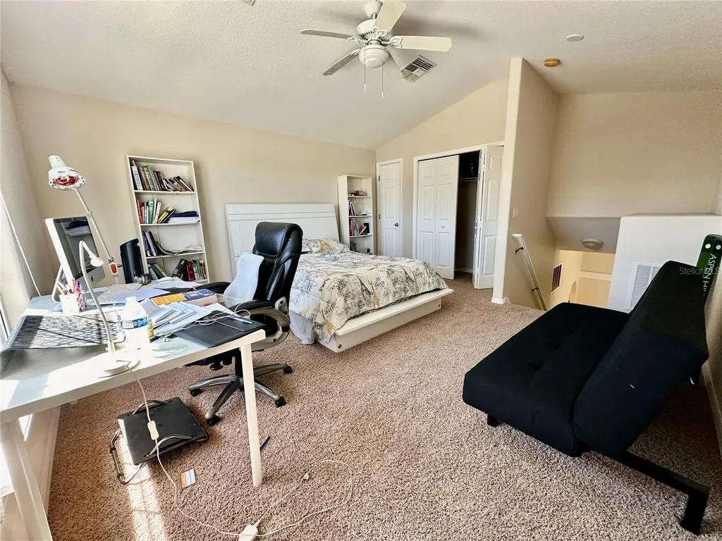 1947 Fairway Loop Kissimmee FL 34746