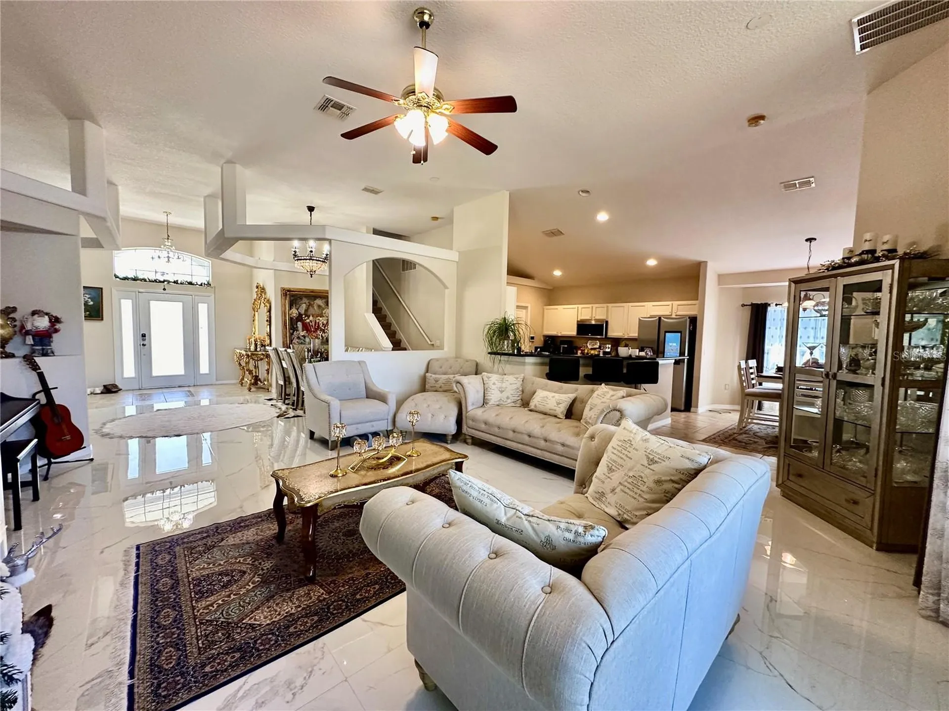1947 Fairway Loop Kissimmee FL 34746