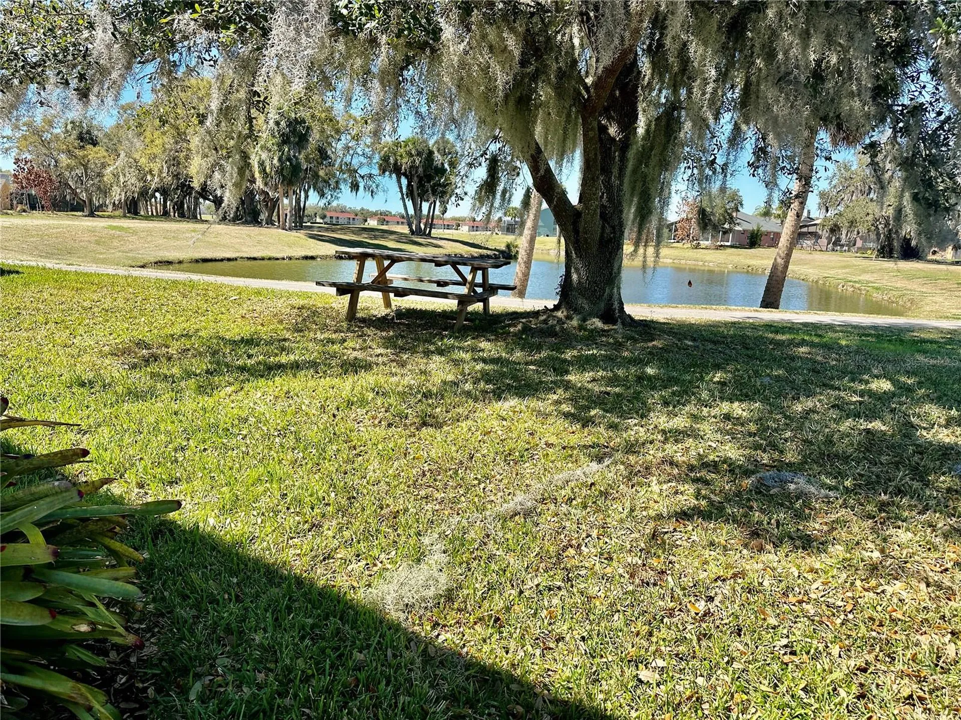 1947 Fairway Loop Kissimmee FL 34746