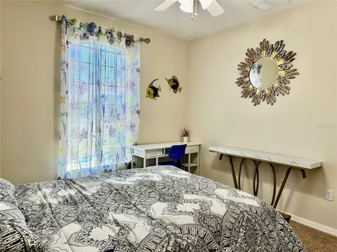 1947 Fairway Loop Kissimmee FL 34746