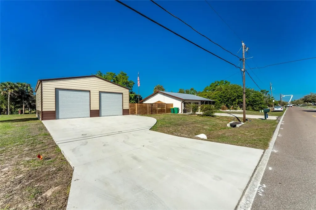 1461 Alton Road Port Charlotte FL 33952