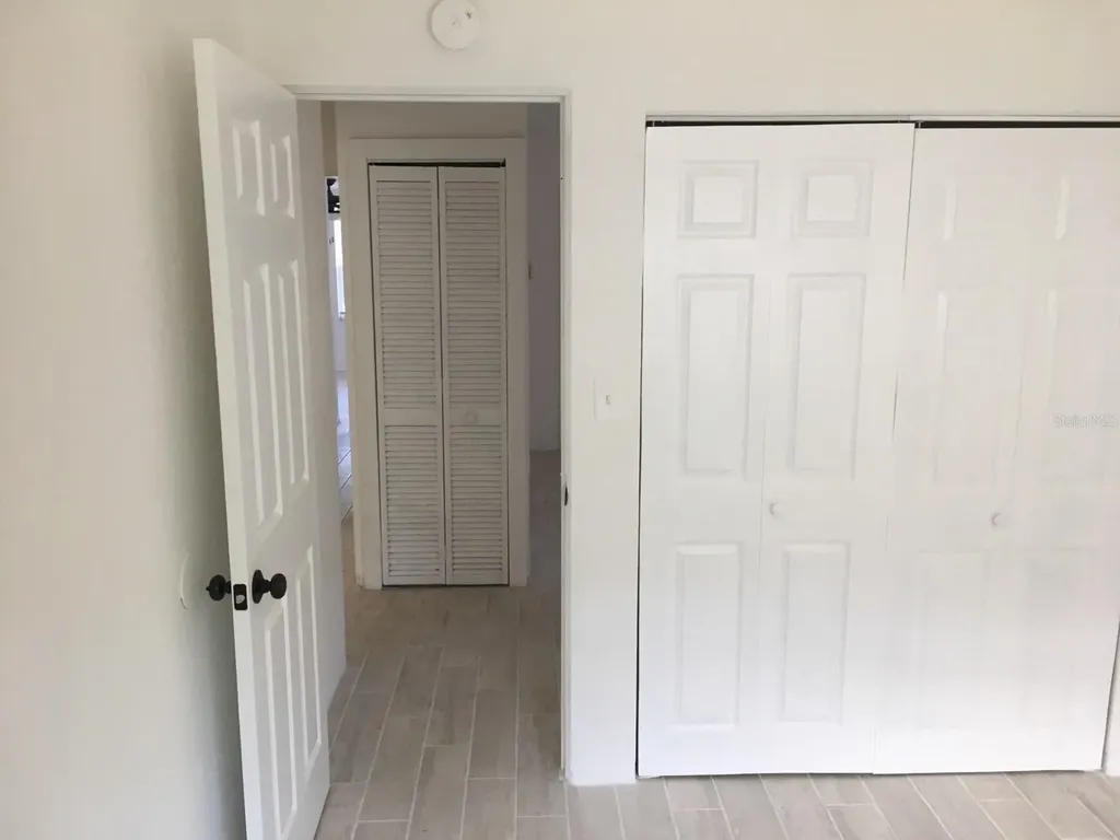 245 - 247 38th Avenue SE St Petersburg FL 33705