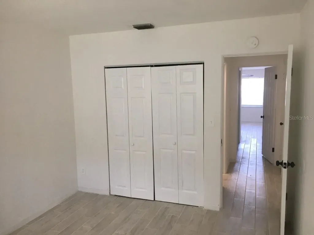 245 - 247 38th Avenue SE St Petersburg FL 33705