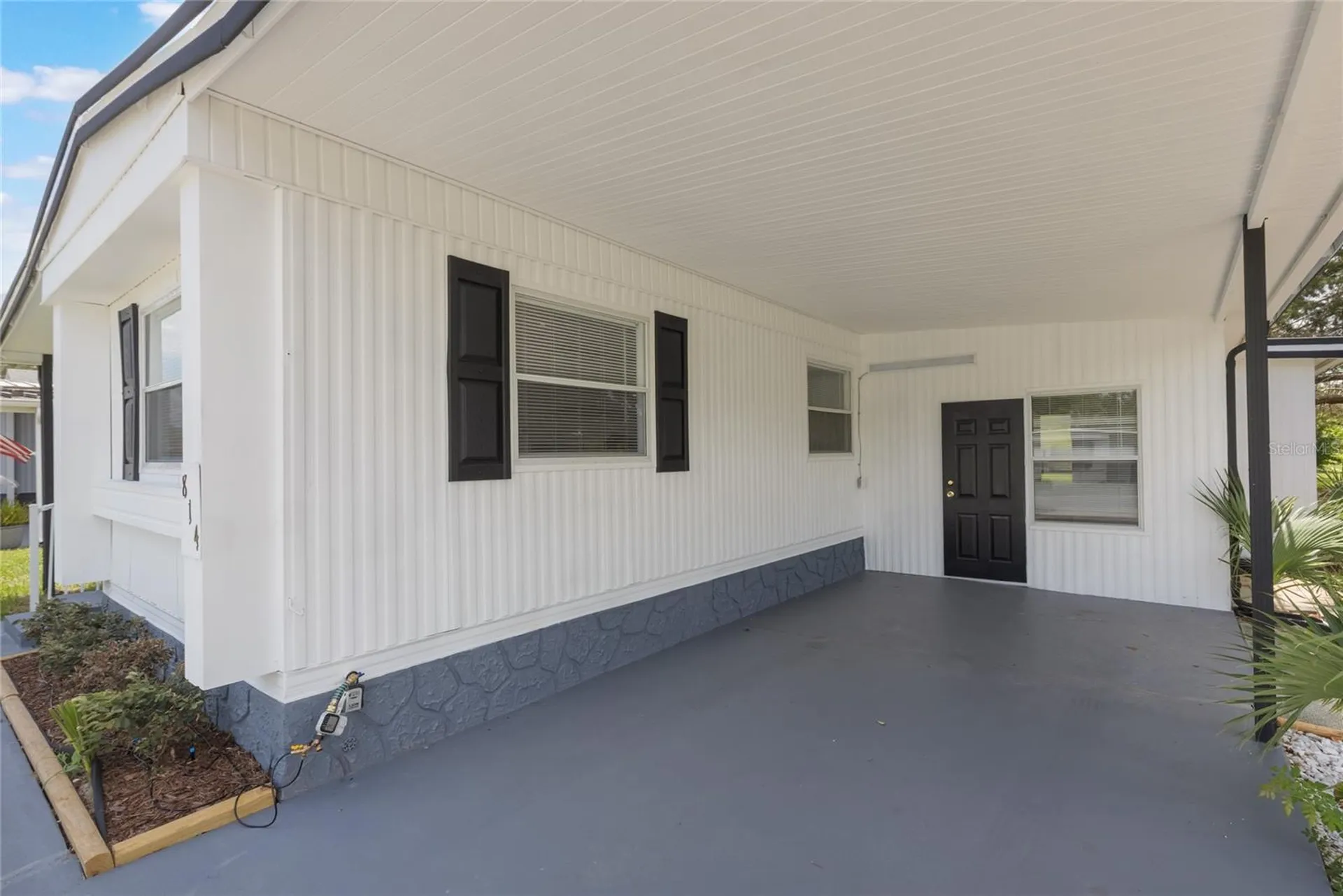 814 Roseapple Avenue Lady Lake FL 32159