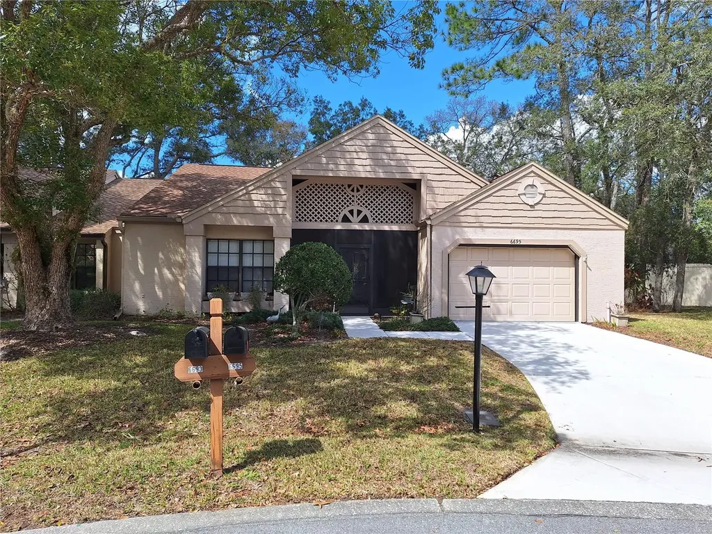 Spring Hill FL 34606