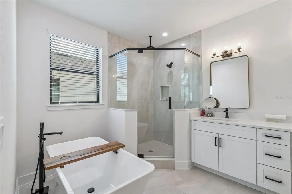 3016 W Ballast Point Boulevard Tampa FL 33611