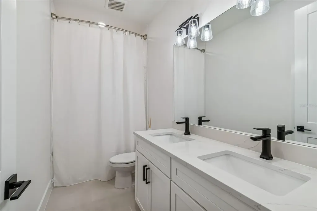 3016 W Ballast Point Boulevard Tampa FL 33611