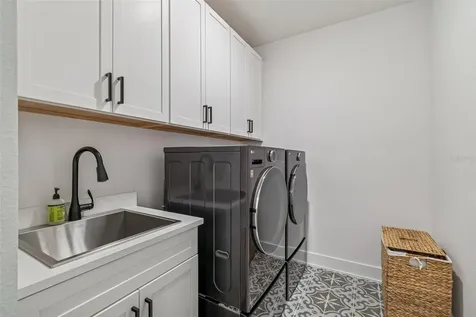 3016 W Ballast Point Boulevard Tampa FL 33611