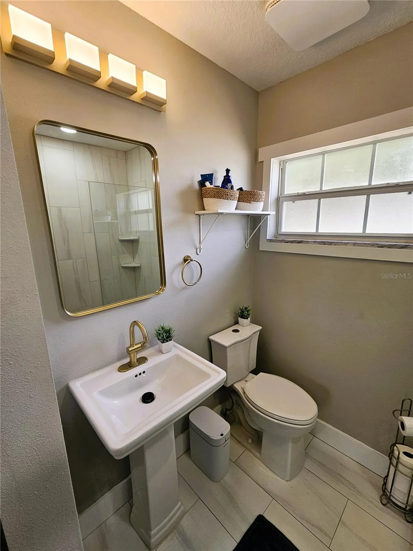 8711 N Wick Place Tampa FL 33604