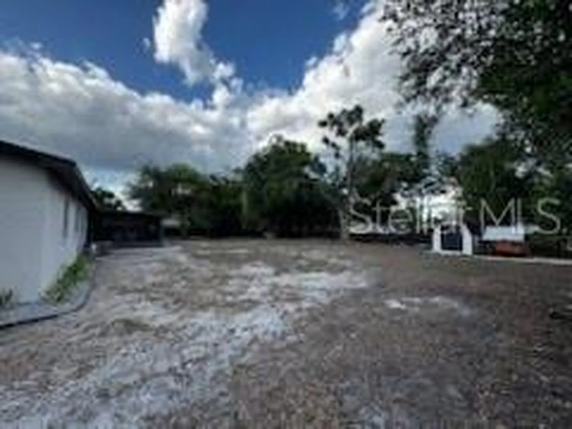 8711 N Wick Place Tampa FL 33604