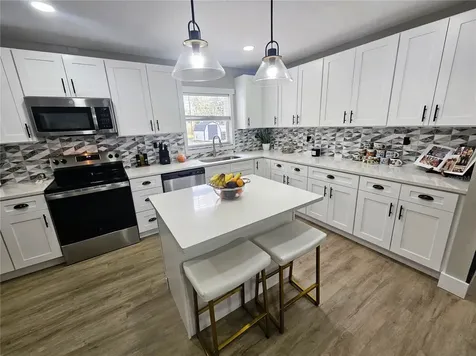 8711 N Wick Place Tampa FL 33604