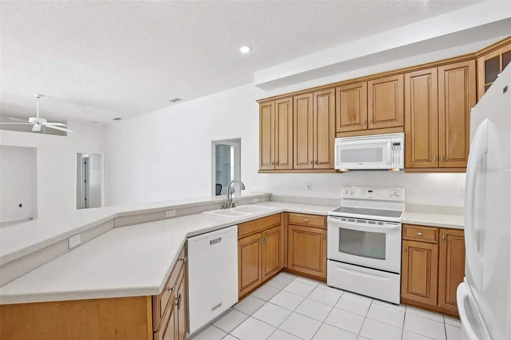 6503 Drewrys Bluff Bradenton FL 34203